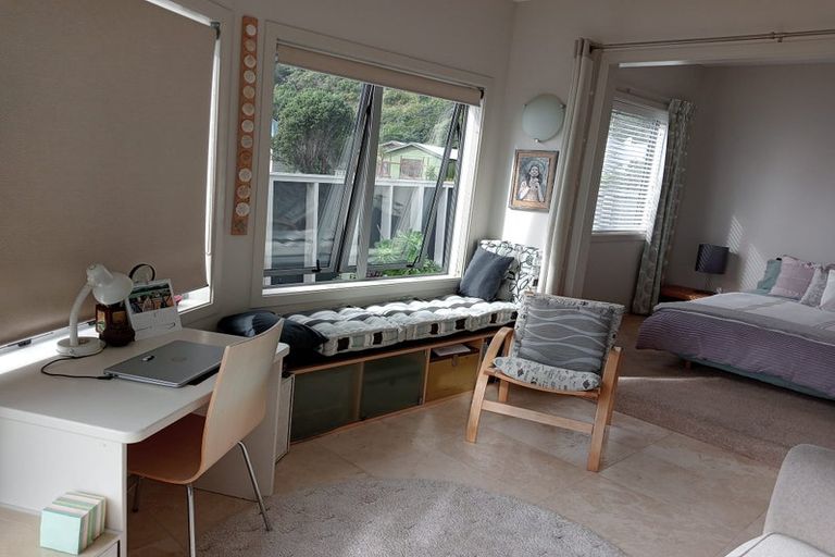 Photo of property in 88 Ames Street, Paekakariki, 5034