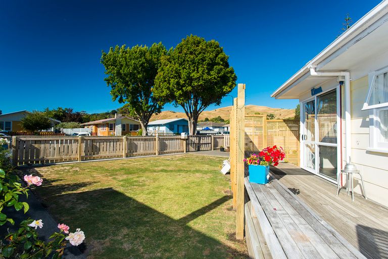 Photo of property in 103 Huxley Road, Outer Kaiti, Gisborne, 4010