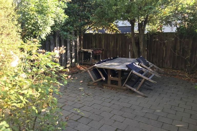 Photo of property in 4/100 Papanui Road, Merivale, Christchurch, 8014