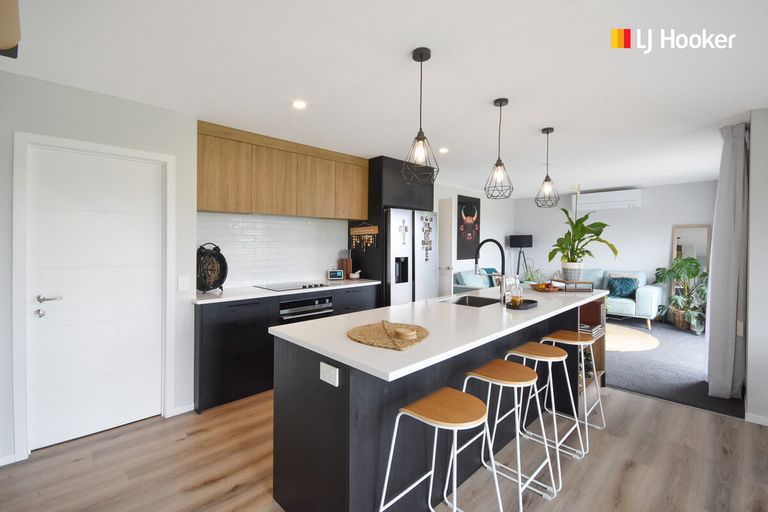 Photo of property in 5 Mellay Mews, Mosgiel, 9024