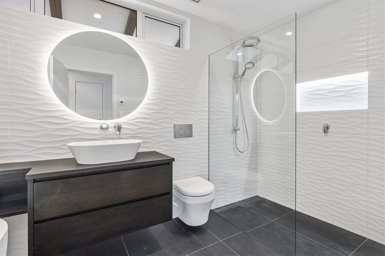 Photo of property in 2/16 Bracken Avenue, Takapuna, Auckland, 0622