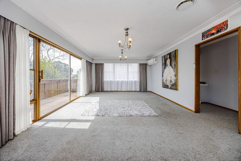 Photo of property in 22 Tatariki Street, Rosehill, Papakura, 2113