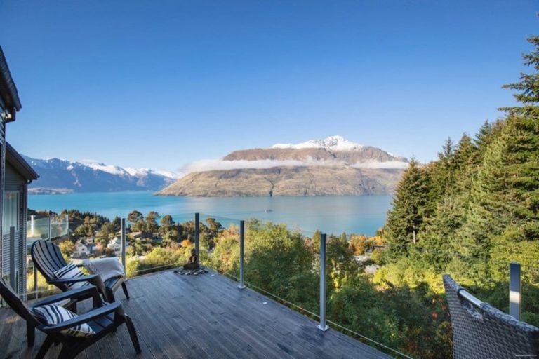 Photo of property in 3/70 Dart Place, Fernhill, Queenstown, 9300