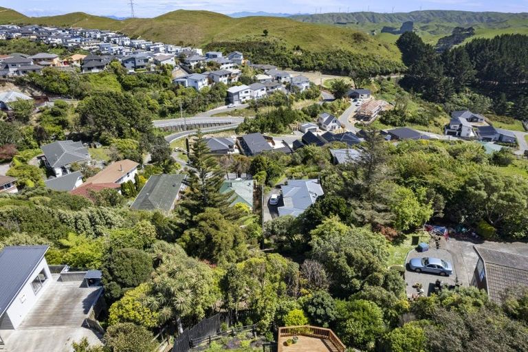 Photo of property in 21a Lomita Road, Johnsonville, Wellington, 6037