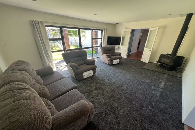 Photo of property in 10 Orinda Close, Botany Downs, Auckland, 2010