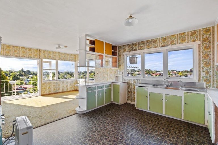 Photo of property in 61 Dixon Road, Glenview, Hamilton, 3206