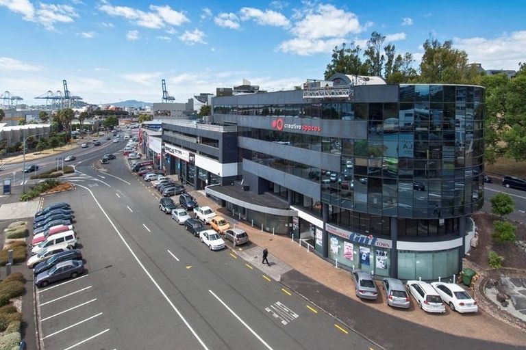 Photo of property in 2 Augustus Terrace, Parnell, Auckland, 1052