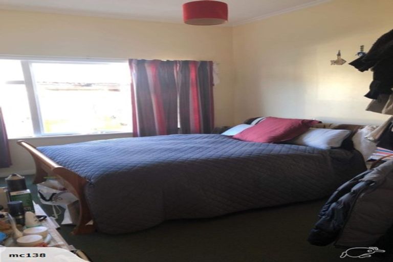 Photo of property in 218 Clyde Street, Island Bay, Wellington, 6023