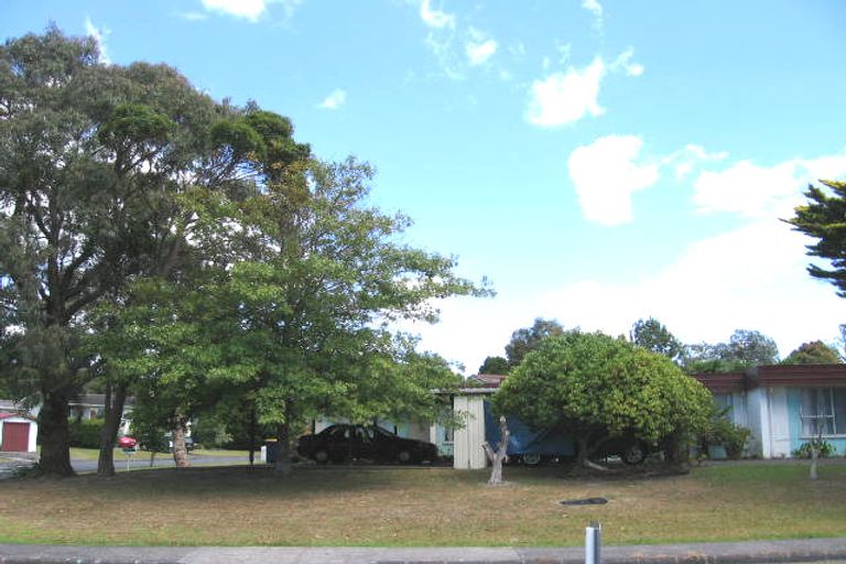 Photo of property in 2/109 Sycamore Drive, Sunnynook, Auckland, 0620