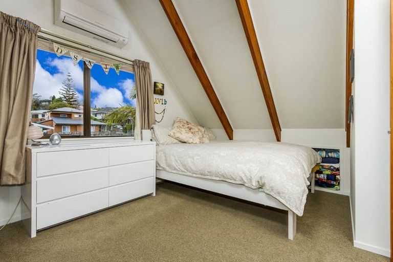 Photo of property in 1/47 Selwyn Crescent, Forrest Hill, Auckland, 0620