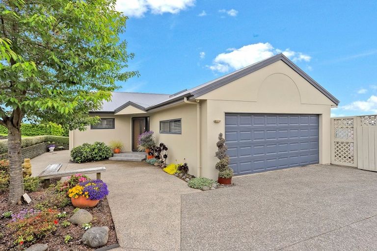 Photo of property in 1 Owen Place, Omokoroa, 3114
