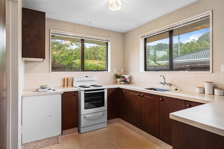 Photo of property in 1/1 Torvill And Dean Lane, Cashmere, Christchurch, 8022