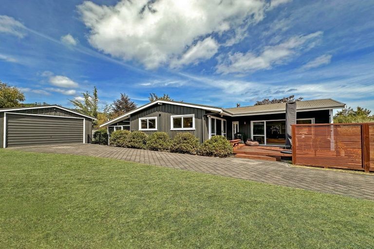 Photo of property in 13 Yasmin Lane, Kinloch, Taupo, 3377