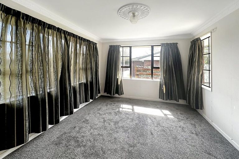 Photo of property in 2/322 Broadway Avenue, Palmerston North, 4414