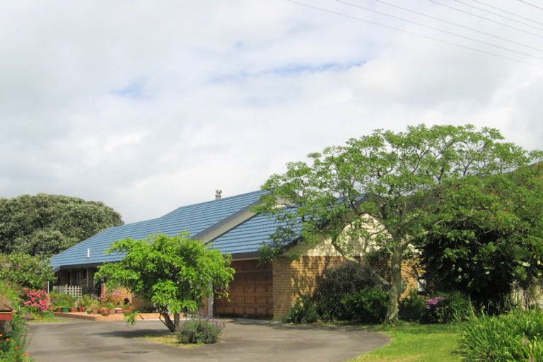 Photo of property in 1 Douglas Street, Okitu, Gisborne, 4010
