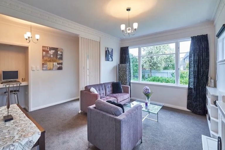 Photo of property in 28 Collingwood Street, Hokowhitu, Palmerston North, 4410