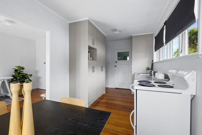 Photo of property in 9 Tranmere Road, Fairfield, Hamilton, 3214