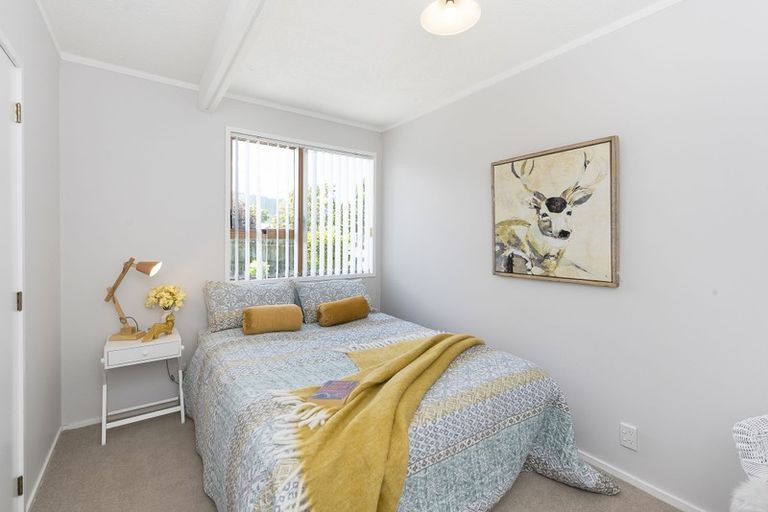 Photo of property in 34a Andrew Street, Waikanae, 5036