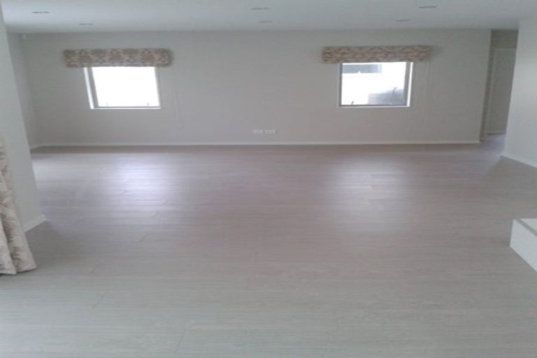 Photo of property in 17a Richard Avenue, Bucklands Beach, Auckland, 2014