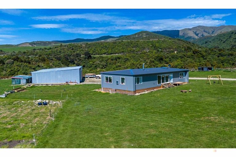 Photo of property in 367 Engelbrechts Road, Hunter, Waimate, 7978