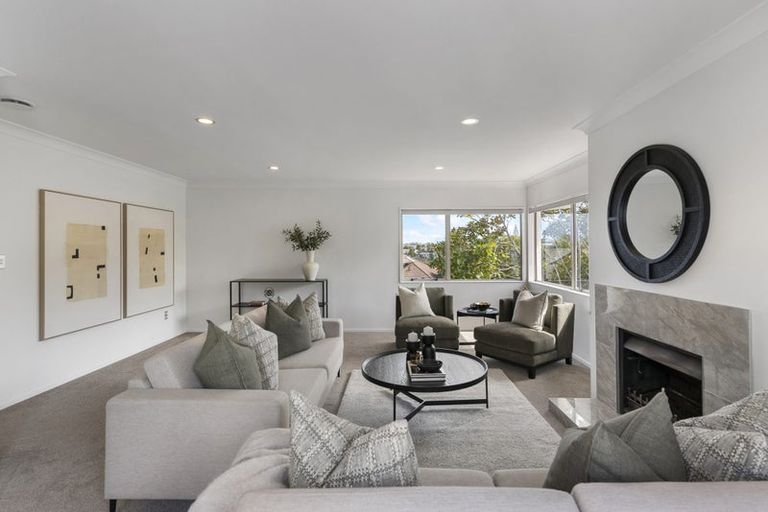 Photo of property in 24 Kenmure Avenue, Forrest Hill, Auckland, 0620