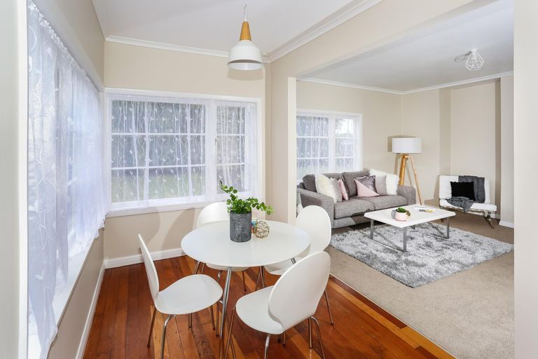 Photo of property in 96 George Street, Tuakau, 2121