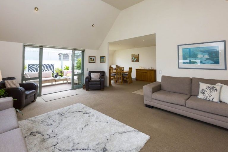 Photo of property in 2a Vernon Grove, Brown Owl, Upper Hutt, 5018