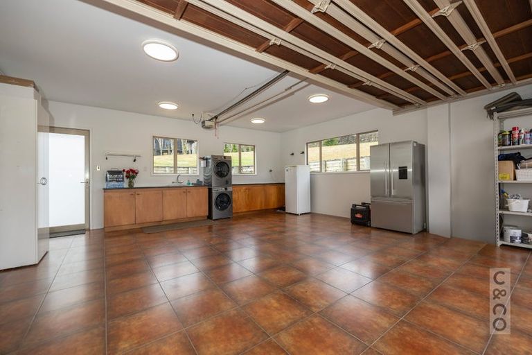 Photo of property in 285 Annandale Road, Taupaki, Henderson, 0782