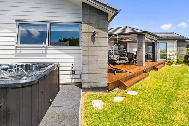 Photo of property in 6 Manuka Close, Mangawhai, 0505