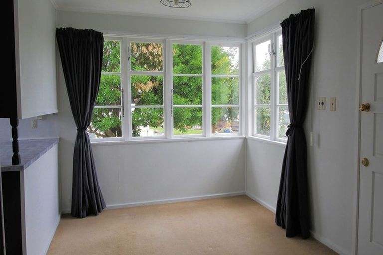 Photo of property in 34 Clyde Crescent, Roslyn, Palmerston North, 4414