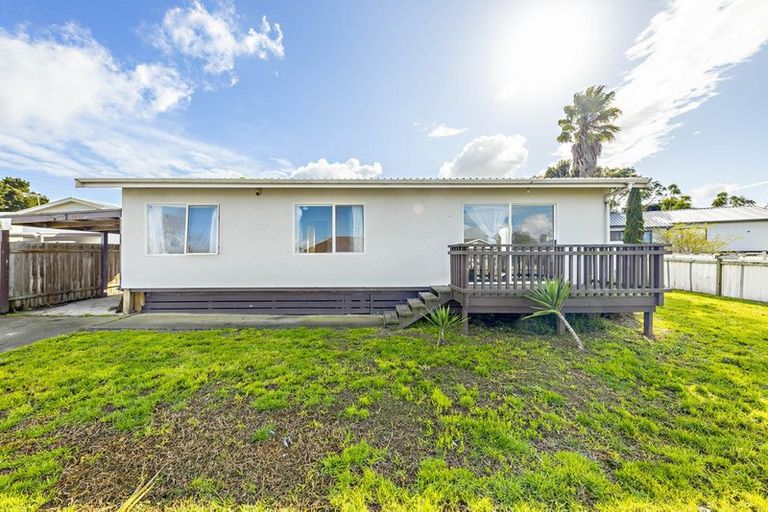 Photo of property in 1/43 Trimdon Street, Randwick Park, Auckland, 2105