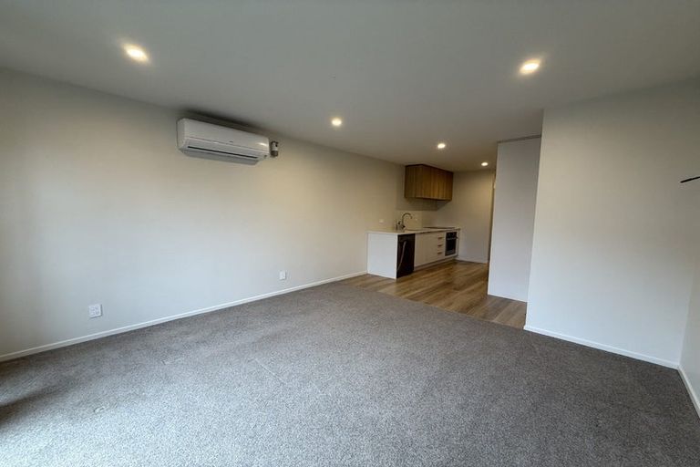 Photo of property in 2/35 Sladden Street, Naenae, Lower Hutt, 5011