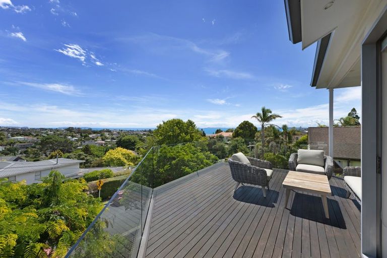 Photo of property in 1/60 Penzance Road, Mairangi Bay, Auckland, 0630