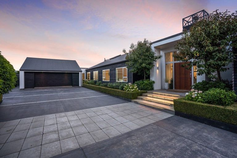 Photo of property in 12-14 Westwood Avenue, Greytown, 5712