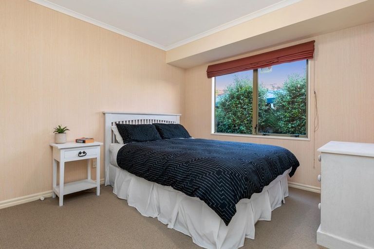 Photo of property in 24 Manor Park Drive, Pyes Pa, Tauranga, 3112