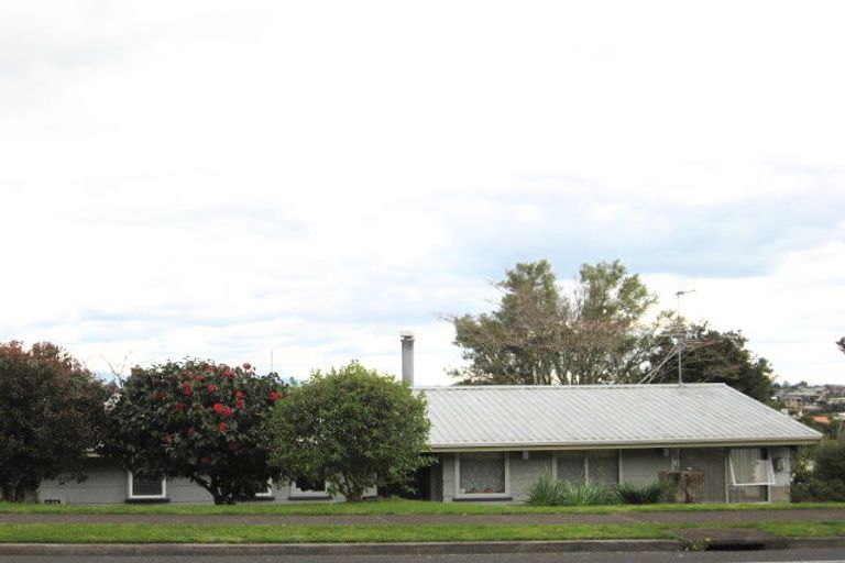 Photo of property in 30 Victory Street, Welcome Bay, Tauranga, 3112