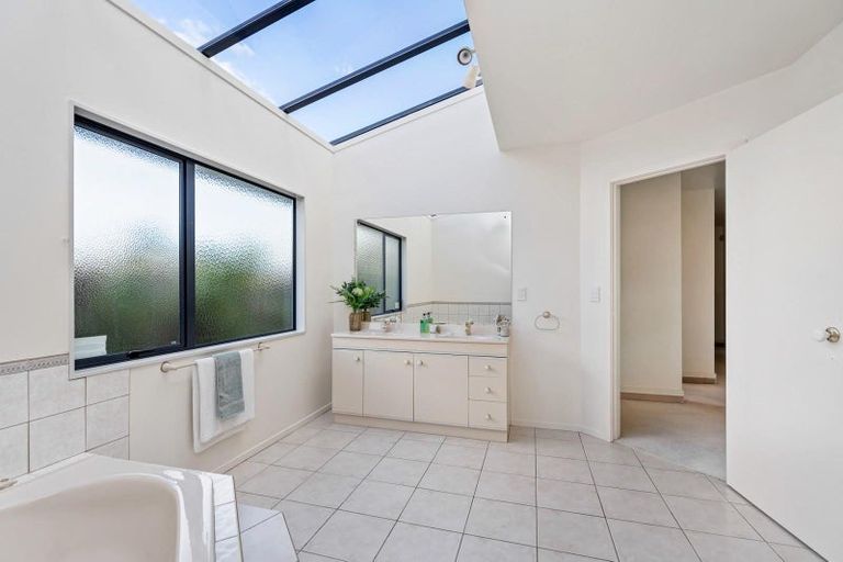 Photo of property in 1 Timandra Place, Te Kamo, Whangarei, 0112