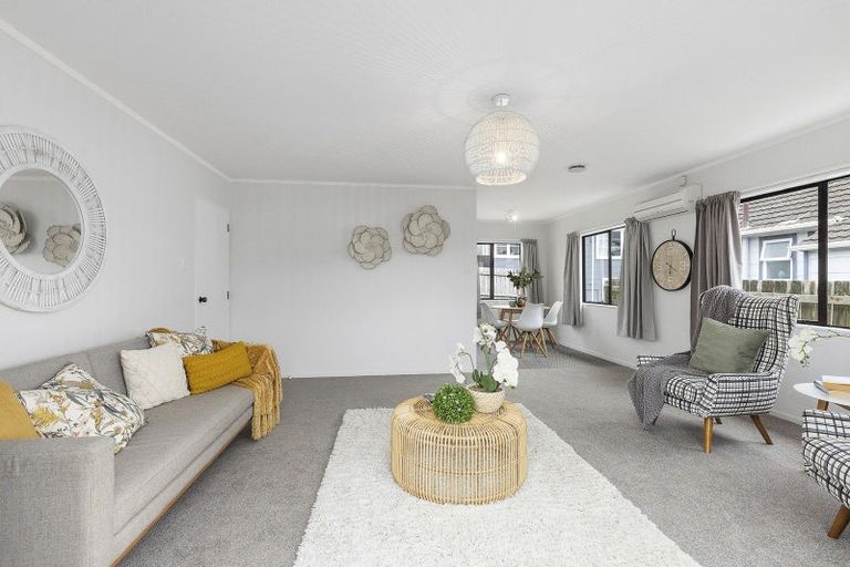 Photo of property in 19a Stephen Street, Johnsonville, Wellington, 6037