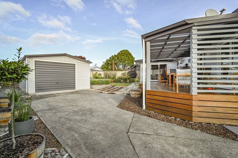 Photo of property in 3 James Cook Street, Havelock North, 4130