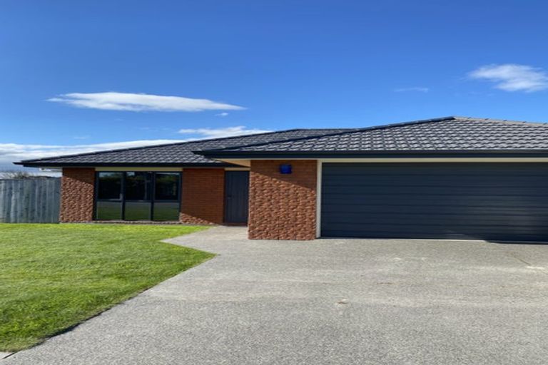 Photo of property in 51 Factory Road, Belfast, Christchurch, 8051