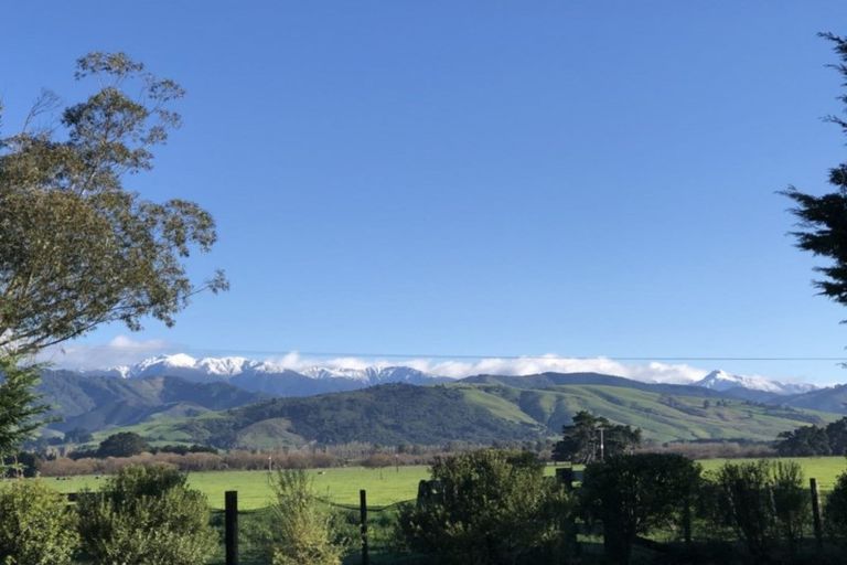 Photo of property in 27 Carrington Drive, Carterton, 5713