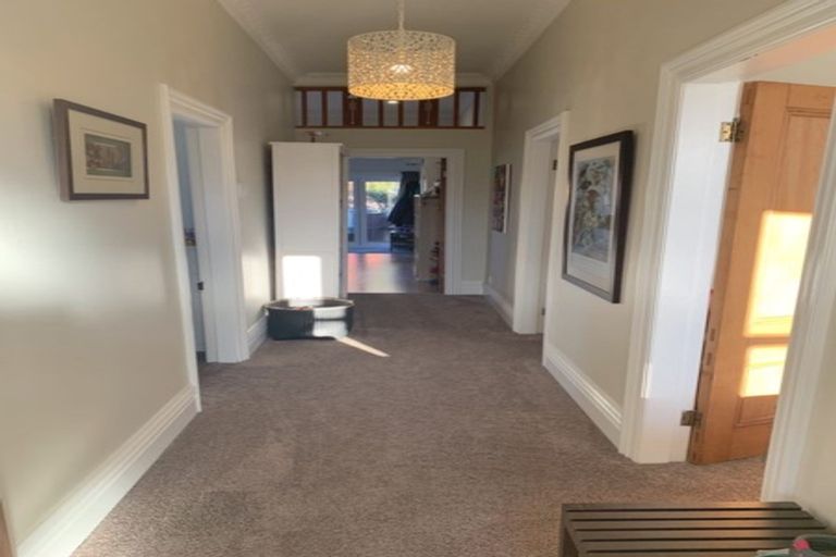 Photo of property in 68 Beauchamp Street, Karori, Wellington, 6012