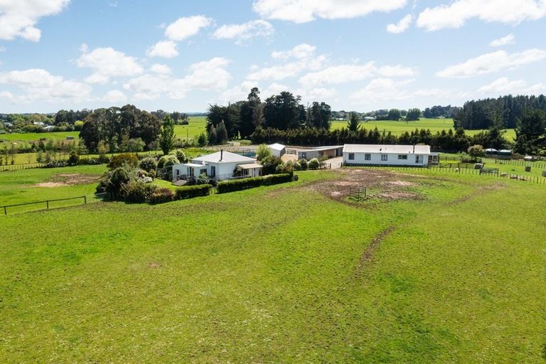 Photo of property in 50 Coulters Line, Kiwitea, Feilding, 4777