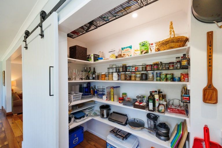 Photo of property in 35 Shortt Street, Foxton Beach, Foxton, 4815