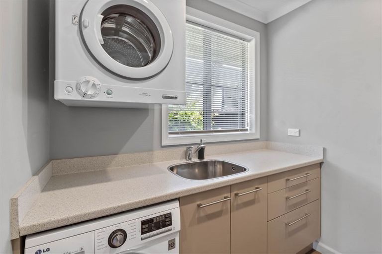 Photo of property in 126 Major Hornbrook Road, Mount Pleasant, Christchurch, 8081