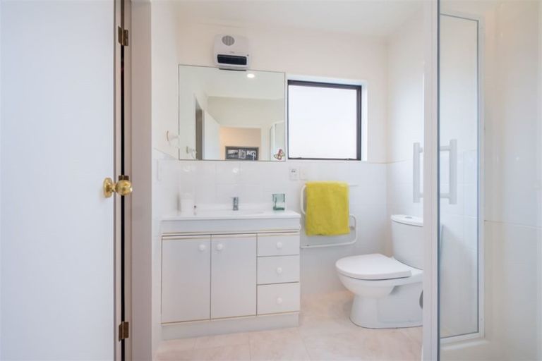 Photo of property in 4a Avalon Crescent, Avalon, Lower Hutt, 5011