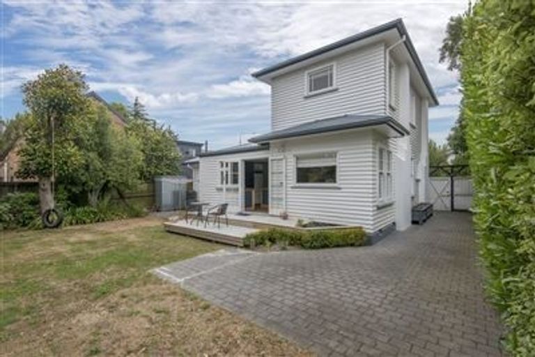 Photo of property in 86a Idris Road, Fendalton, Christchurch, 8052