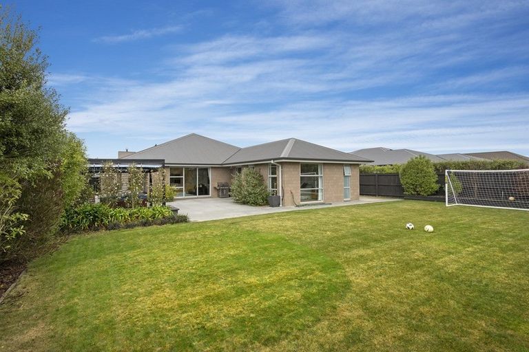 Photo of property in 87 Mcmahon Drive, Aidanfield, Christchurch, 8025