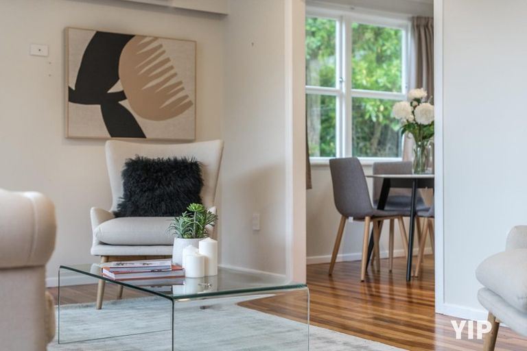 Photo of property in 14 Leona Way, Paparangi, Wellington, 6037