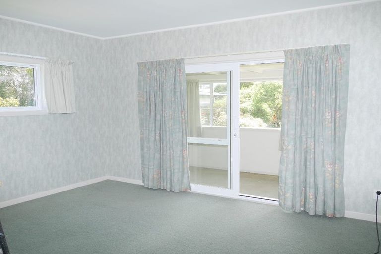 Photo of property in 369 Te Moana Road, Waikanae, 5036